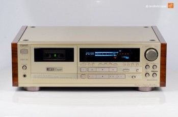 Aiwa XK S9000.jpg