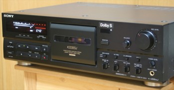 Sony TC K222ES.jpg