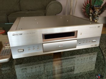 Pioneer dvd-cd-sacd ax10.jpg