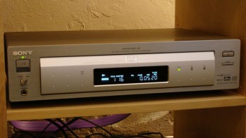 Lecteur cd dvd Sony dvp s7700.jpg