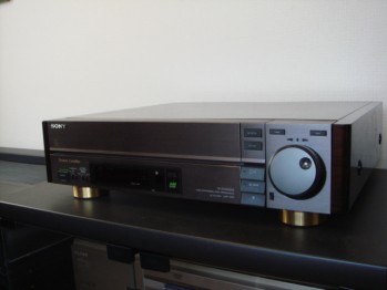 Sony LDP 900.jpg