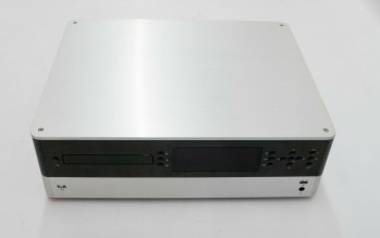 T+A K8 Ampli avec lecteur cd sacd intégré.jpg