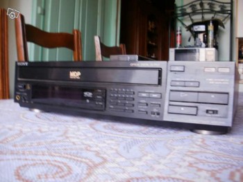 sony515d_02.jpg