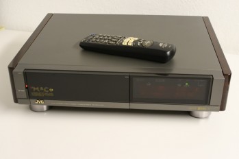 9000EG1.jpg